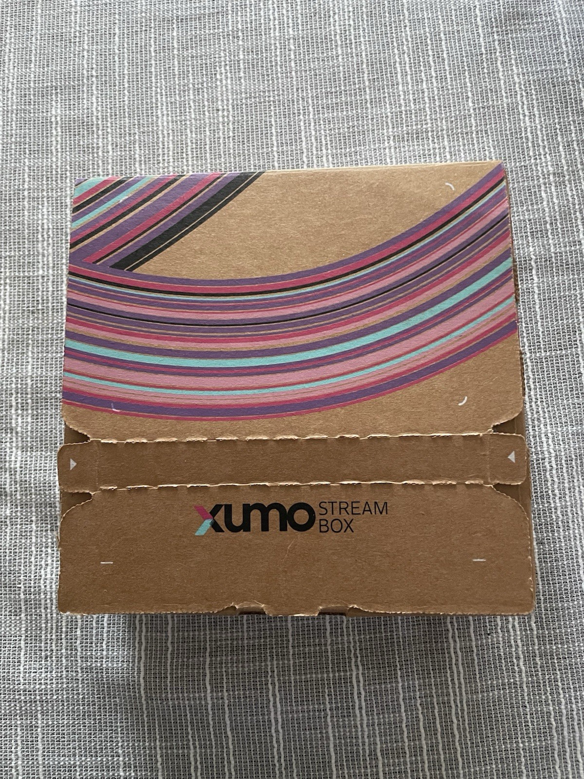 Xumo Stream Box 4K Streaming Device Model SCXI11BEI