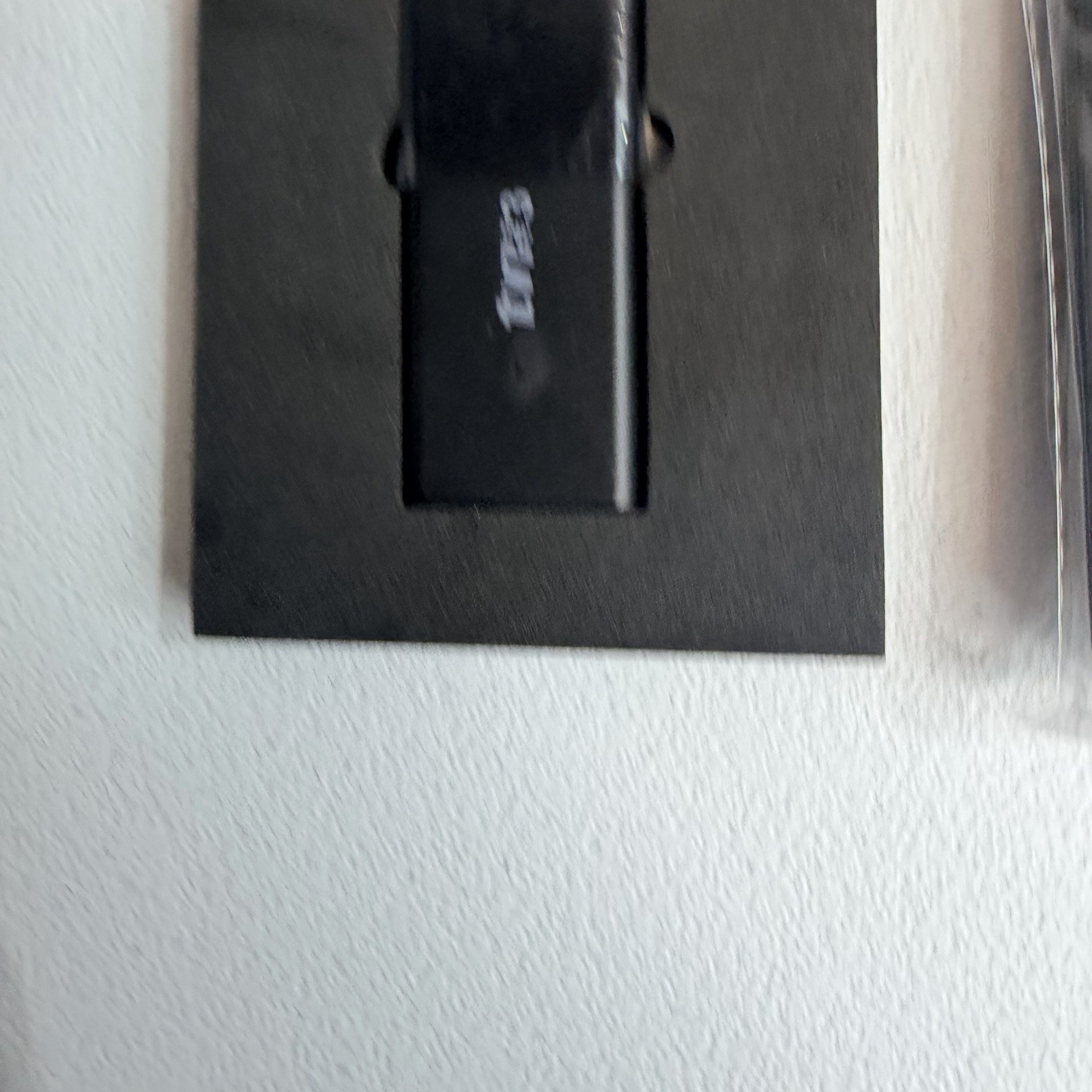 TV Stick 4K MAX, 1080 P. Full HD – NEW IN BOX – CHROMECAST BUILT IN