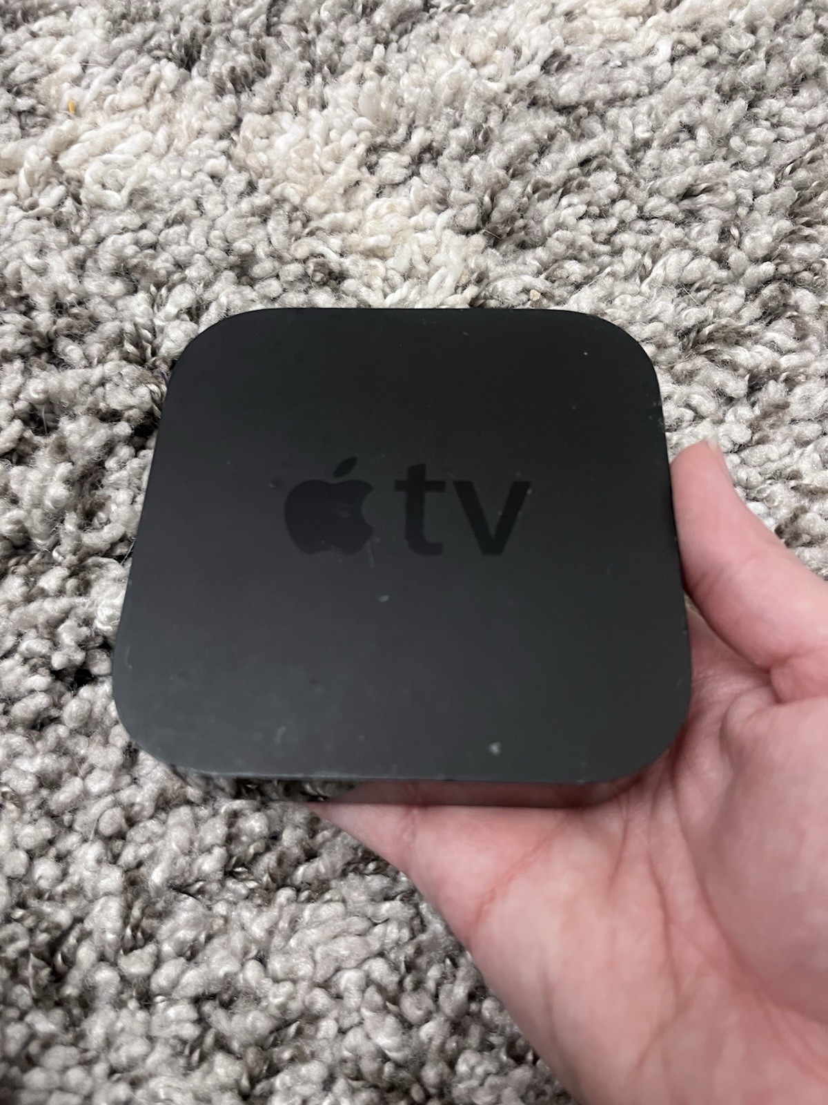 Apple TV Media Streamer-A1378 w/remote NO CORDS – Used
