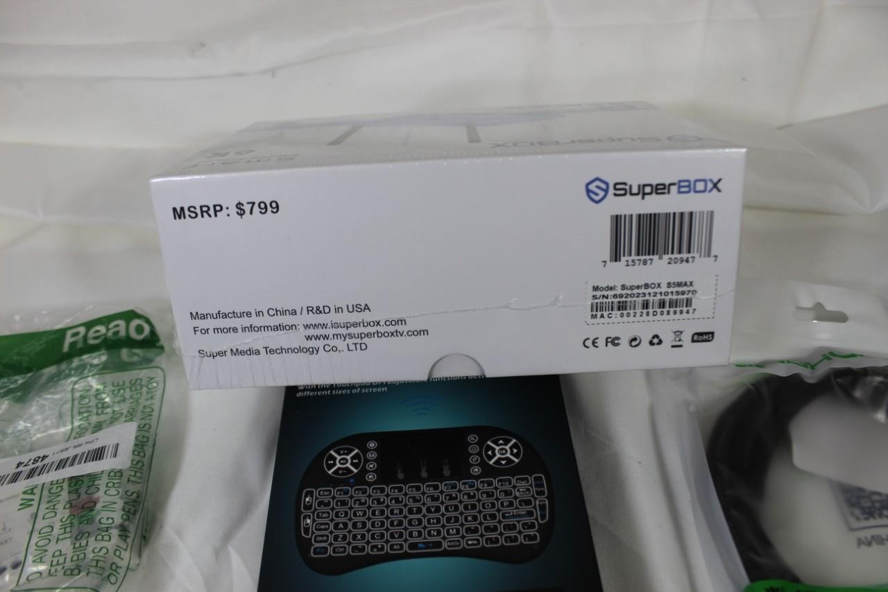 SuperBoxS5MAX Smart Media Player 5K Bundle with Accessories