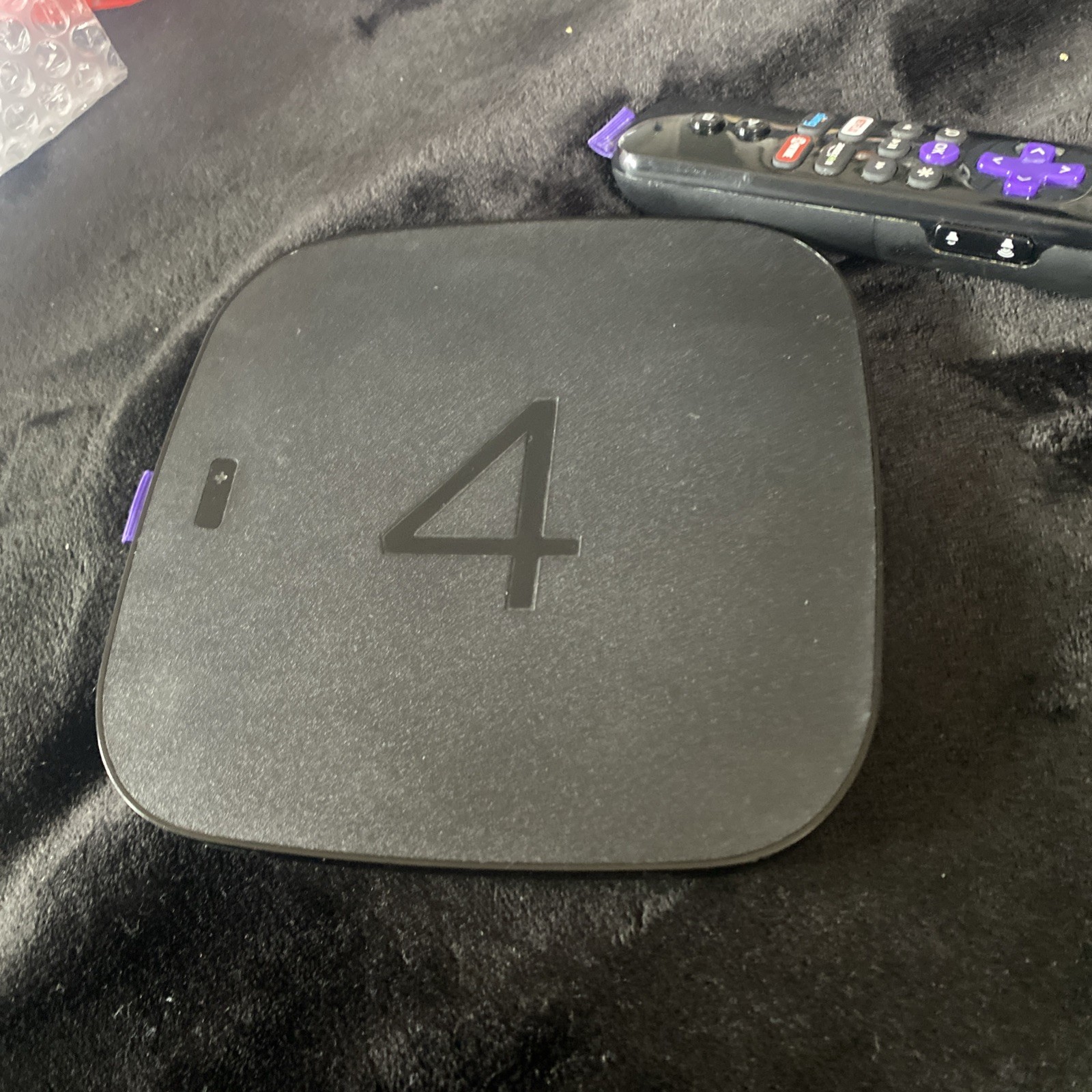 Roku 4 (4th Generation) Media Streamer 4400X – Black