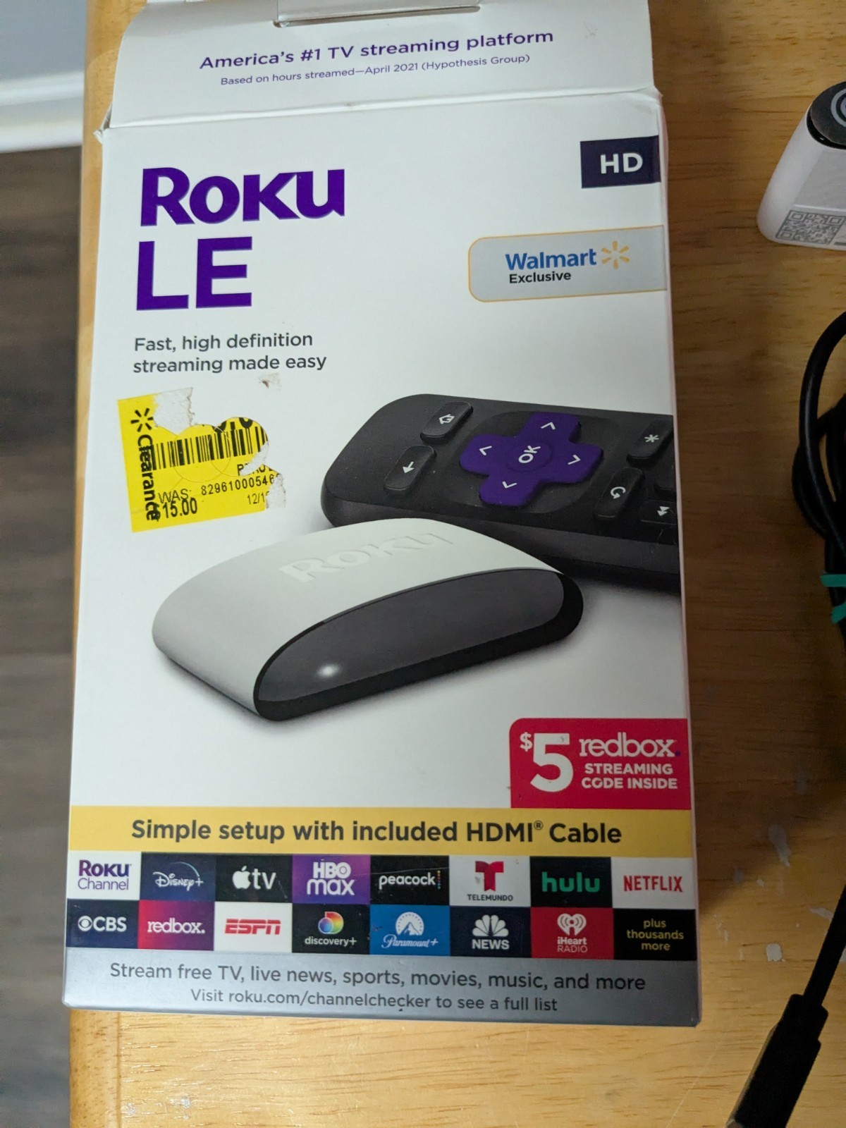 Roku Streaming Stick le Used Once with Remote