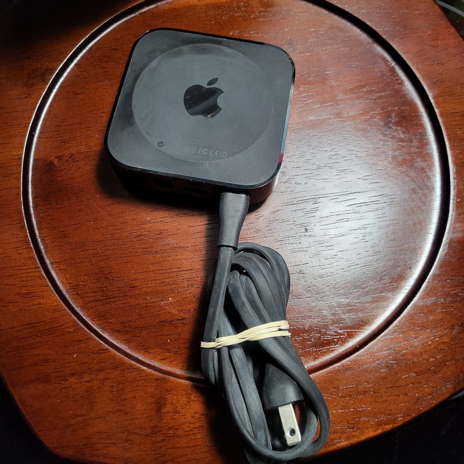 Apple TV A1469 3rd Generation Digital HD Media Streamer w Power Cable No Remote
