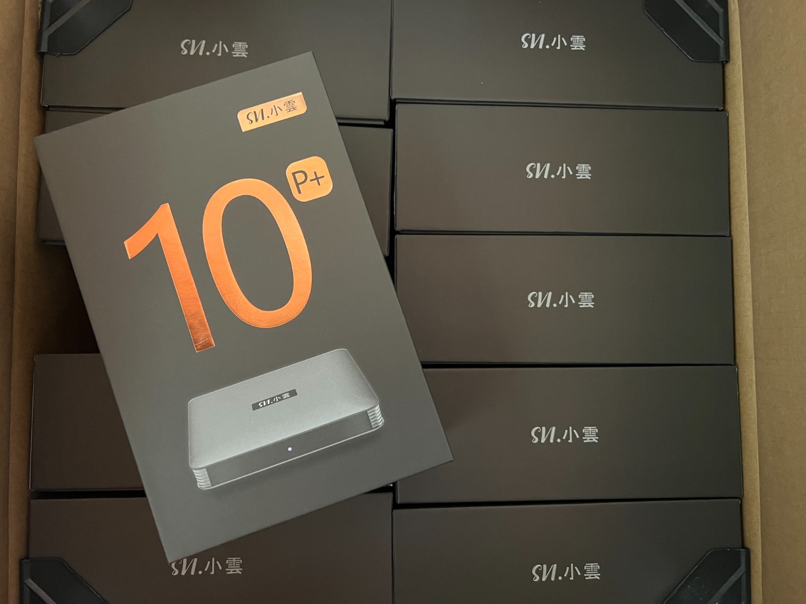 旗艦級機頂盒国外华人必备 10P+ (4G+64G) 杜比声效 智能語音搜尋 高配置秒转台画面清晰 家庭剧院级Fun TV Box 美國出貨3天送达