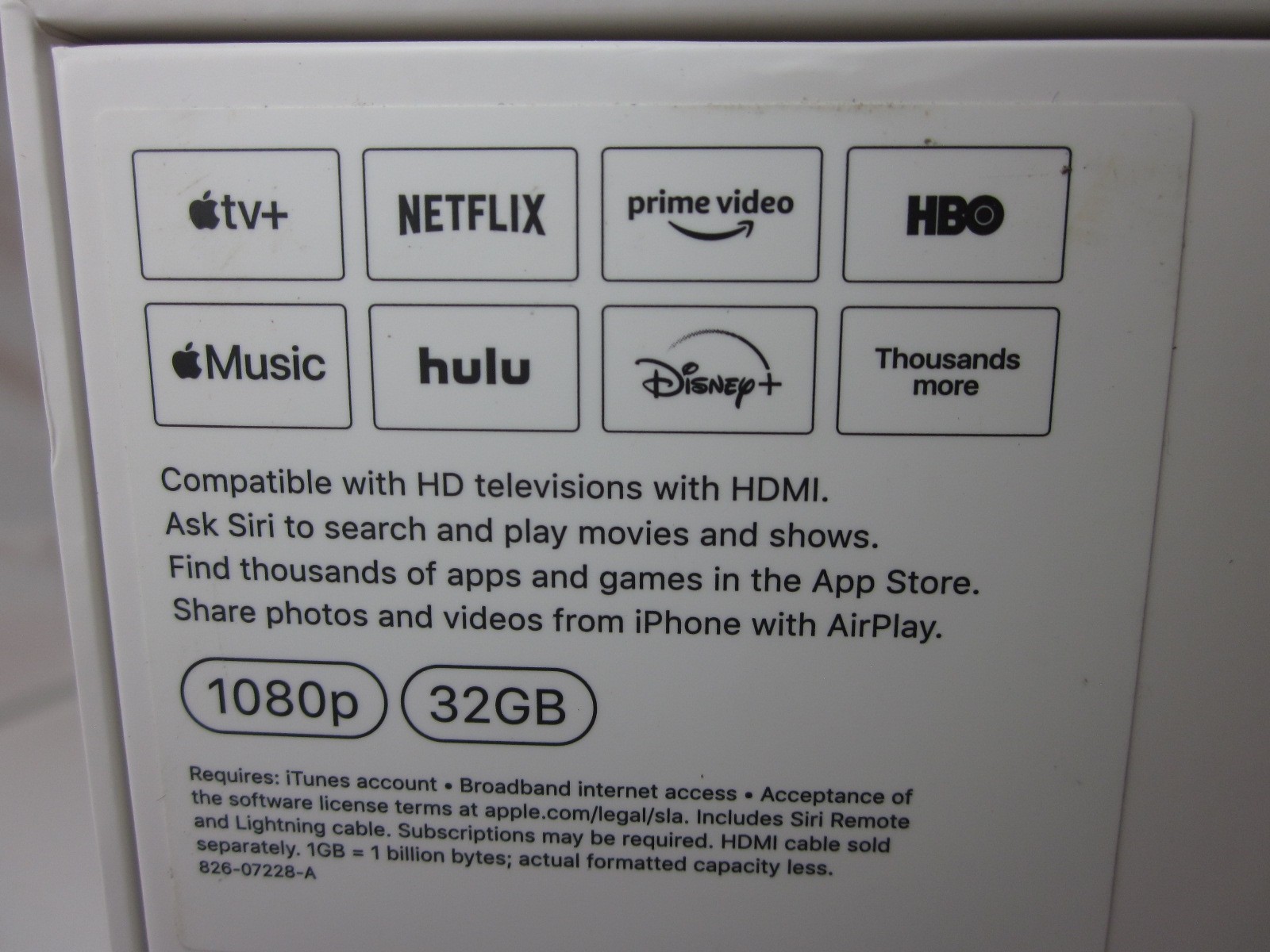 Apple TV HD 32GB 4th Gen 1080p HDMI AirPlay Media Streamer w/ Siri Remote