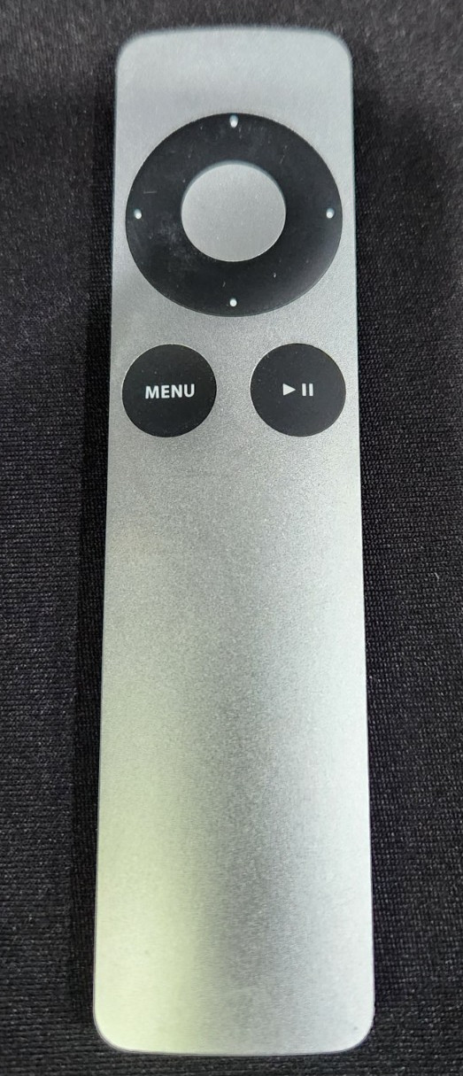 Apple TV 3rd Gen A1427 Digital HD Media Streamer w/ Remote & Power Cord