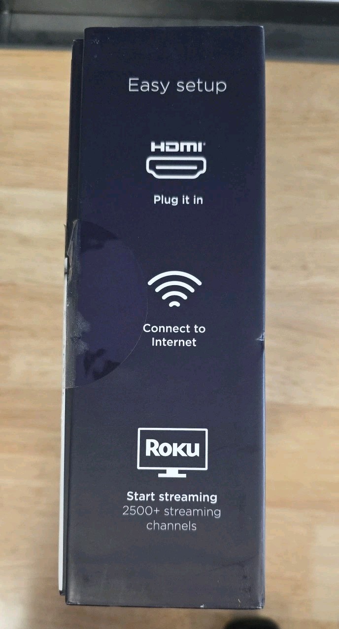Roku 4 (4th Generation) 4K Ultra HD 4400R w/ Power Adapter & Remote