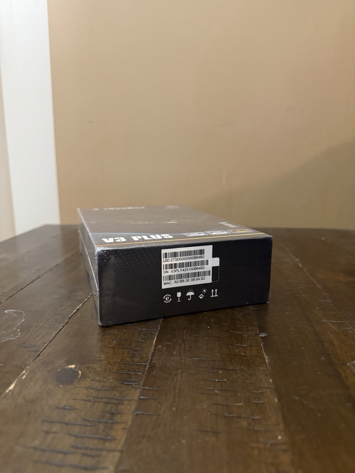 vSeeBox V3 PLUS Android TV Box 64gb 4K UHD Voice Remote