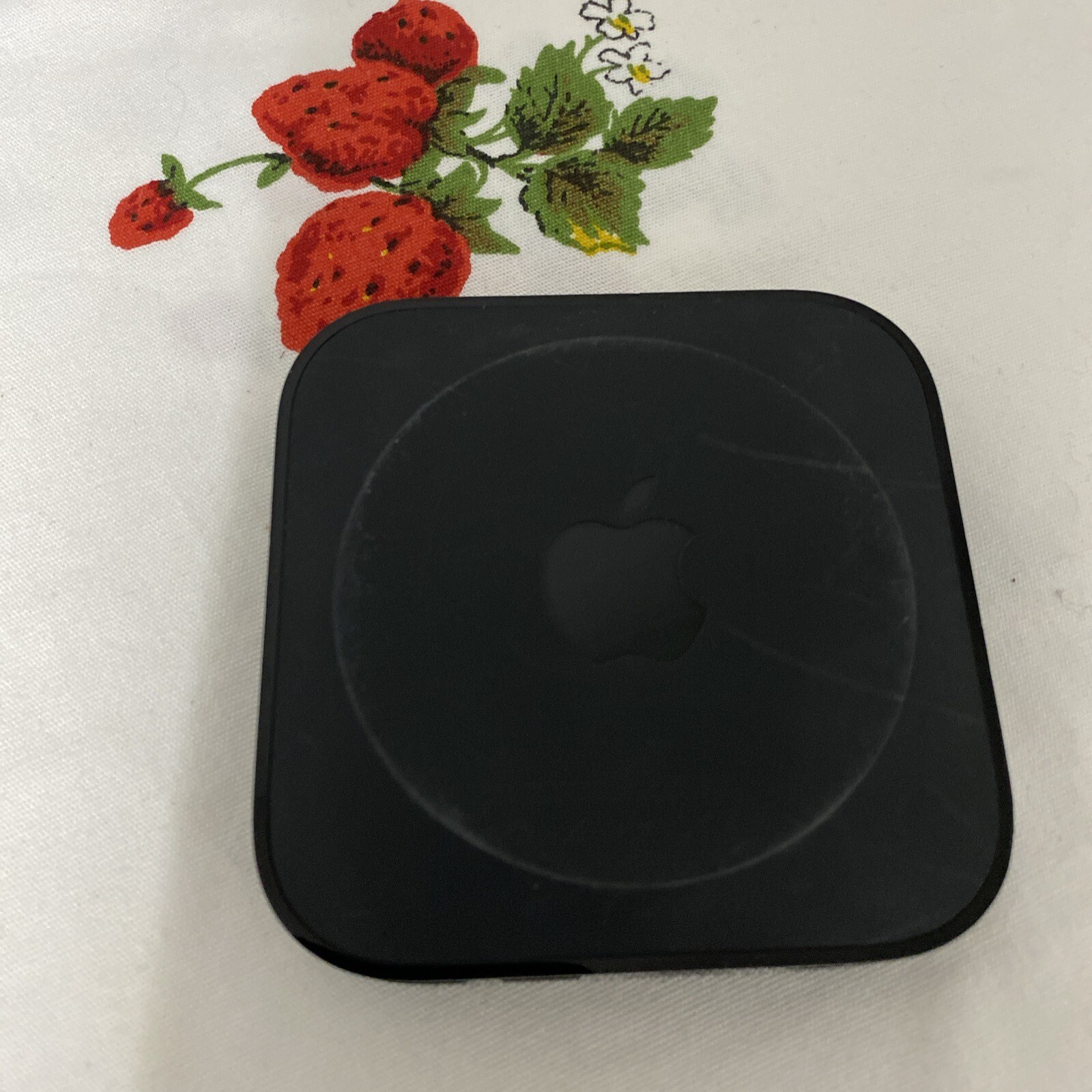 Apple TV A1378 (2nd Generation) 720p 8GB HD Digital Media Streamer Tested Works