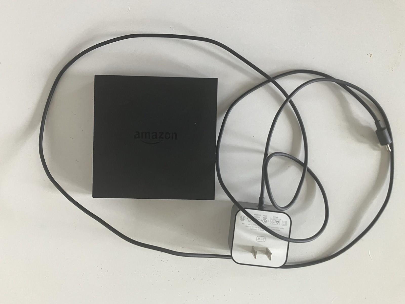Amazon Fire TV Box Media Streamer Black HDMI Audio Video Output Amazon Fire TV