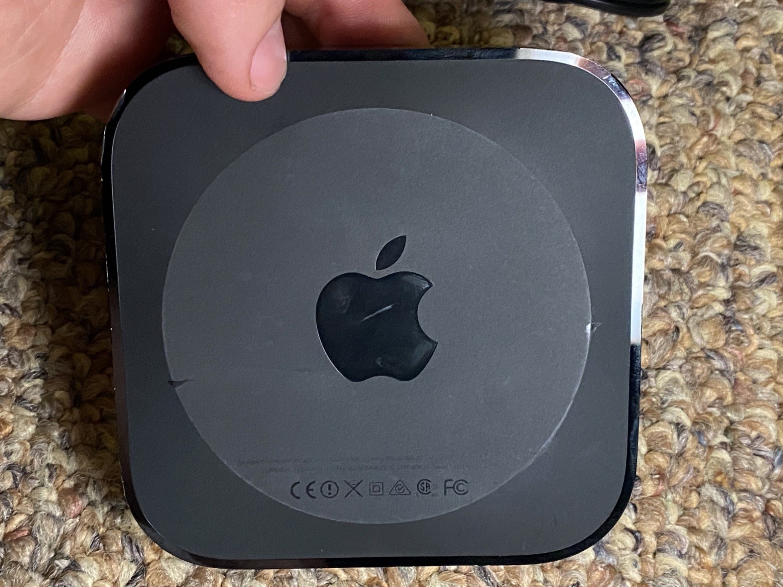 Apple TV HD (4th generation 1080p) 32Gb A1625 MGY52LL/A /w remote + cable