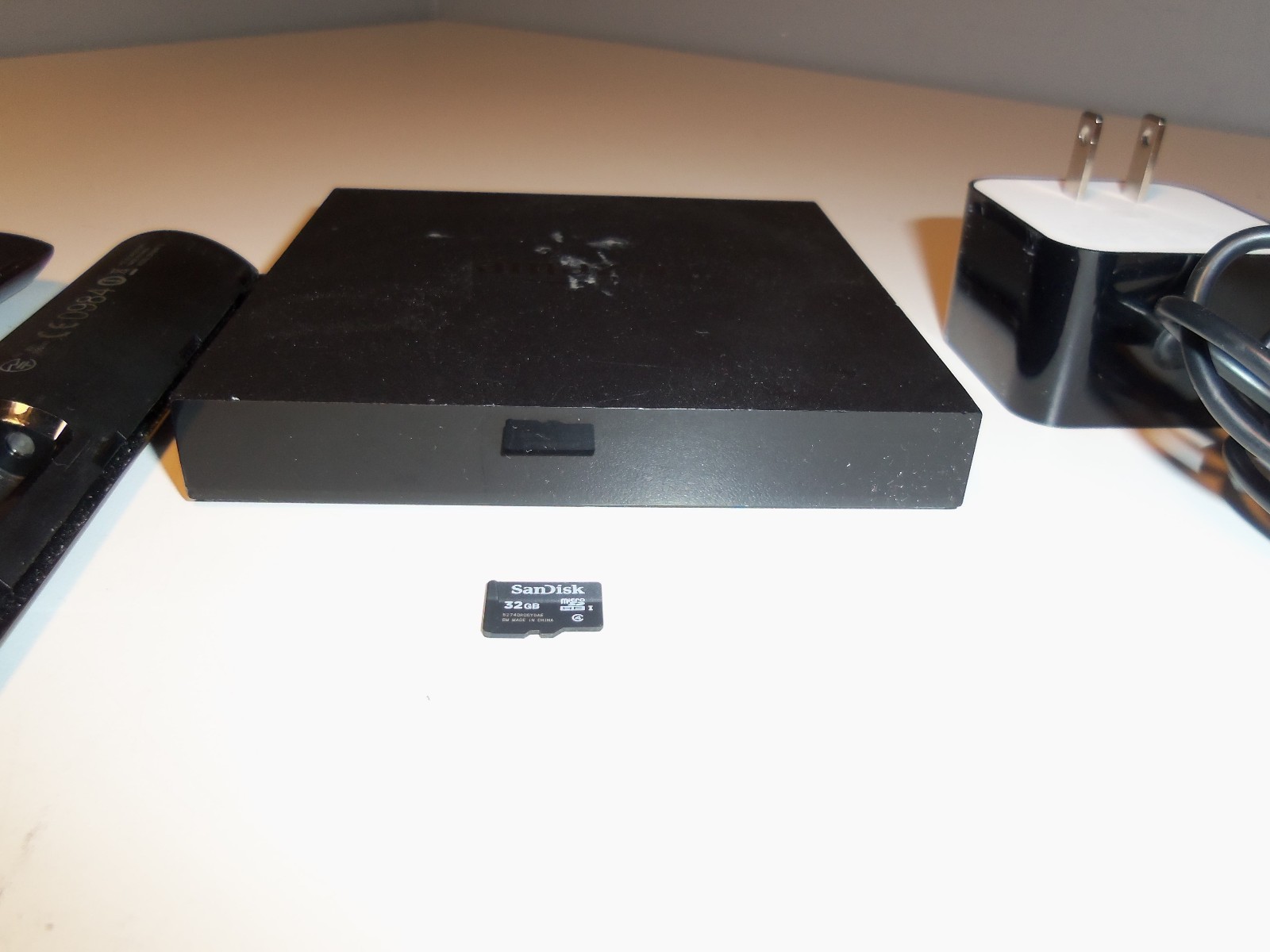 Amazon Fire TV 2nd Gen DV83YW 4K Streaming Box w/Remote Power & 32GB SD Card