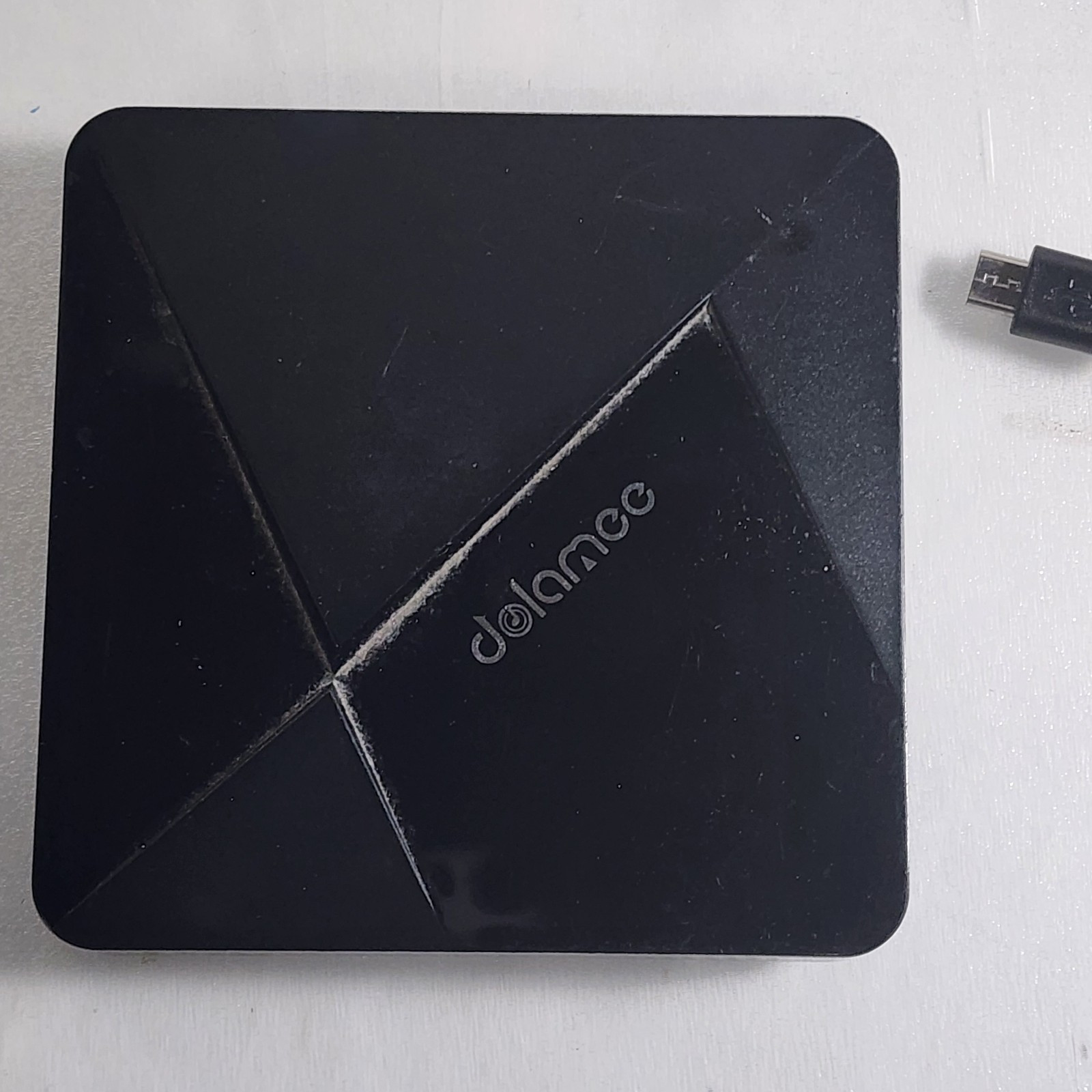 Android TV Box Dolamee D5 Smart TV Box Only USB And Unit Included