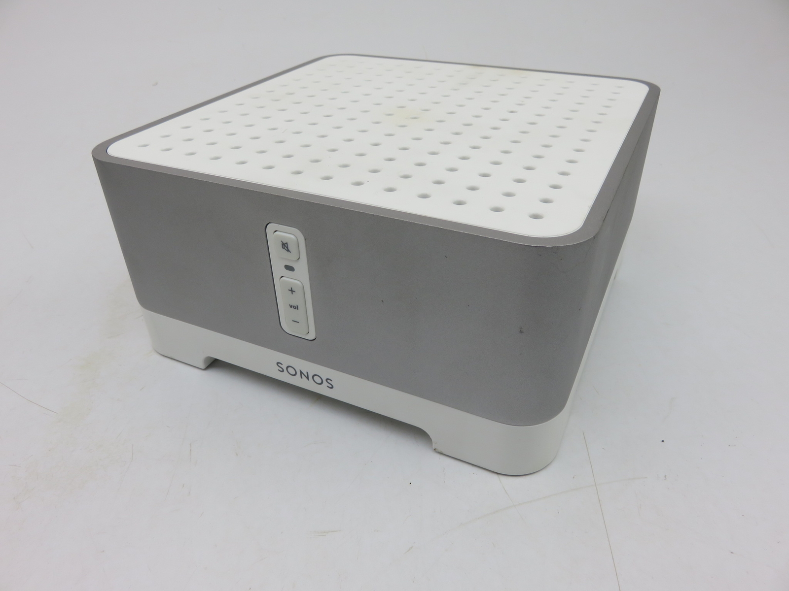 Sonos CTAZPUS1 Connect:AMP Wireless Digital Media Streaming Amplifier with Mount