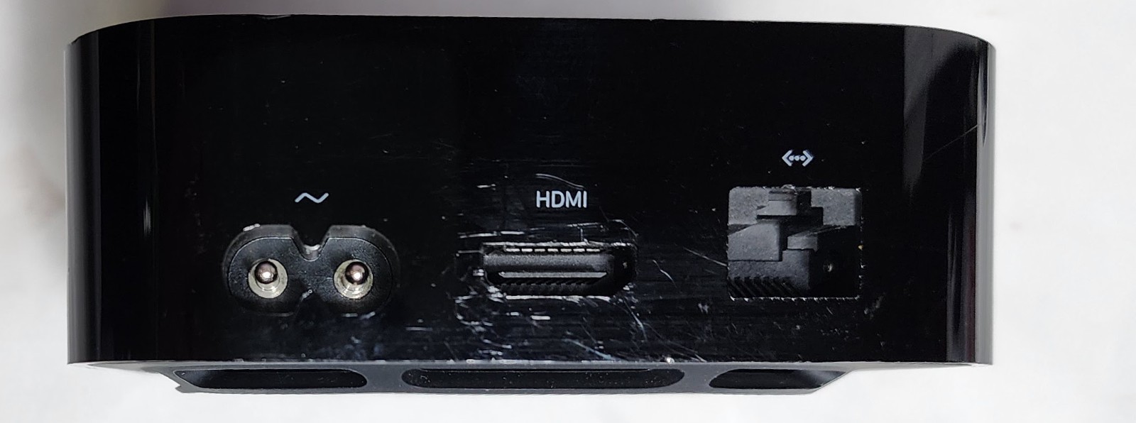 Apple TV A1842 MQD22LL/A 4K 32GB 8K UHD HDMI SIRI Remote Lightning&PowerCable