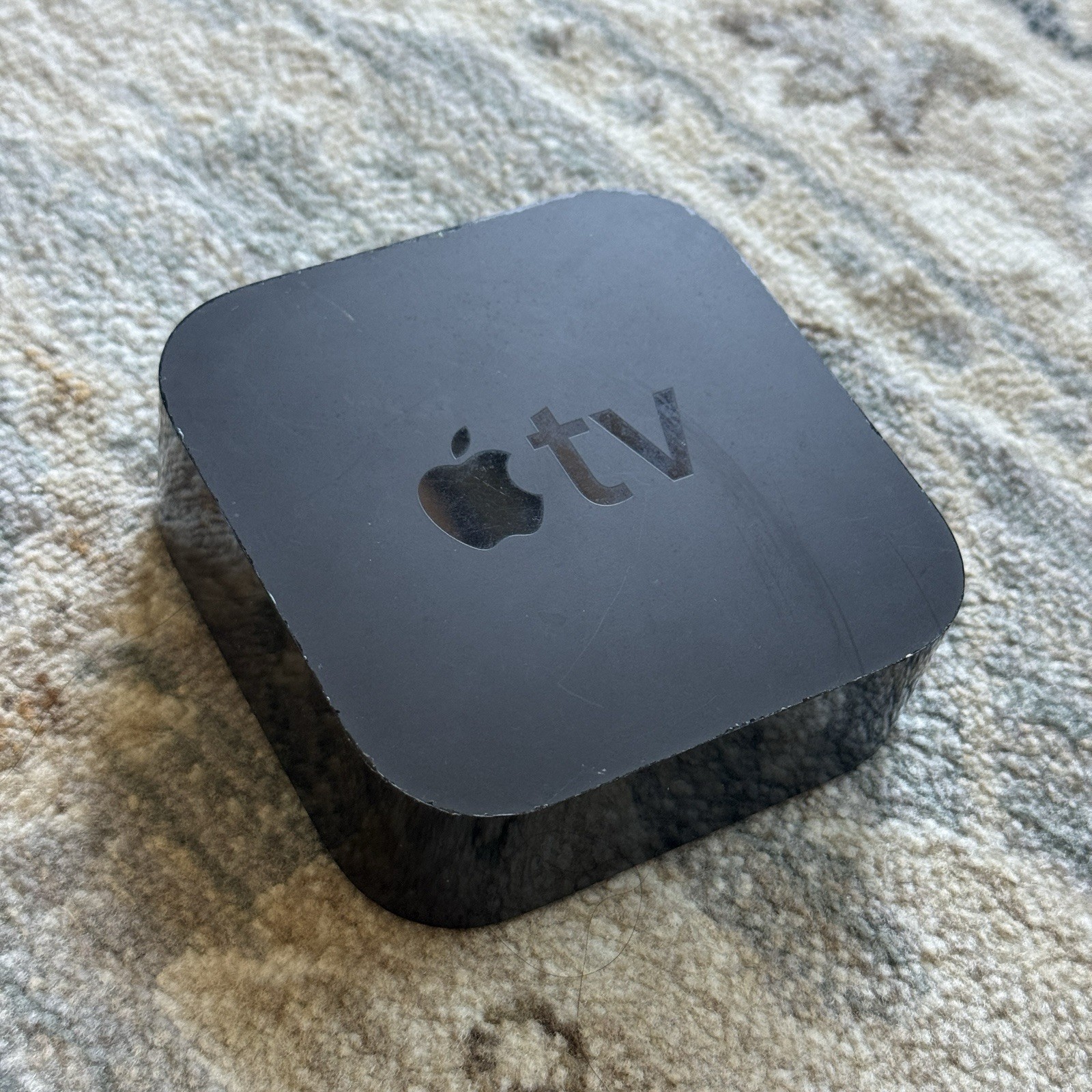 Apple TV HD (4th generation 1080p) 32Gb A1625 UNIT ONLY UNTESTED READ