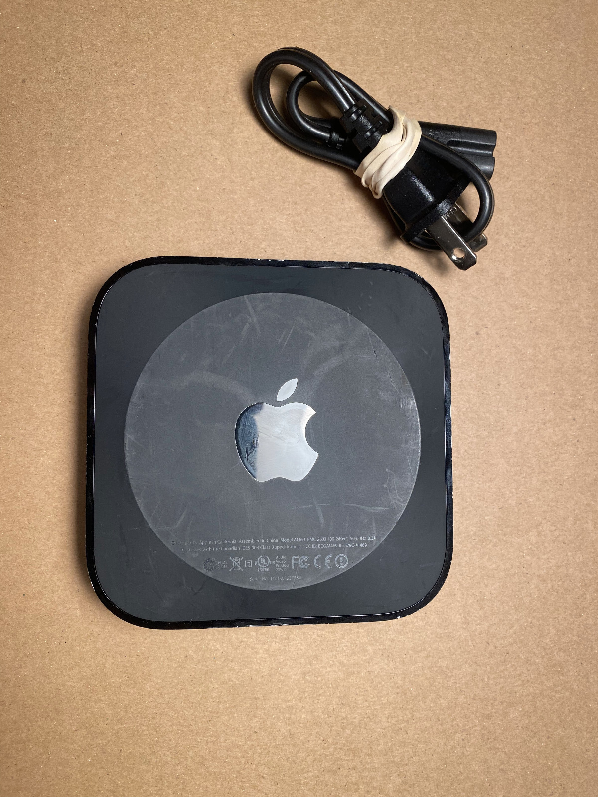 Apple TV HD Digital Media AIRPLAY CAST STREAM WiFi 3rd Gen Used A1469 Bluetooth