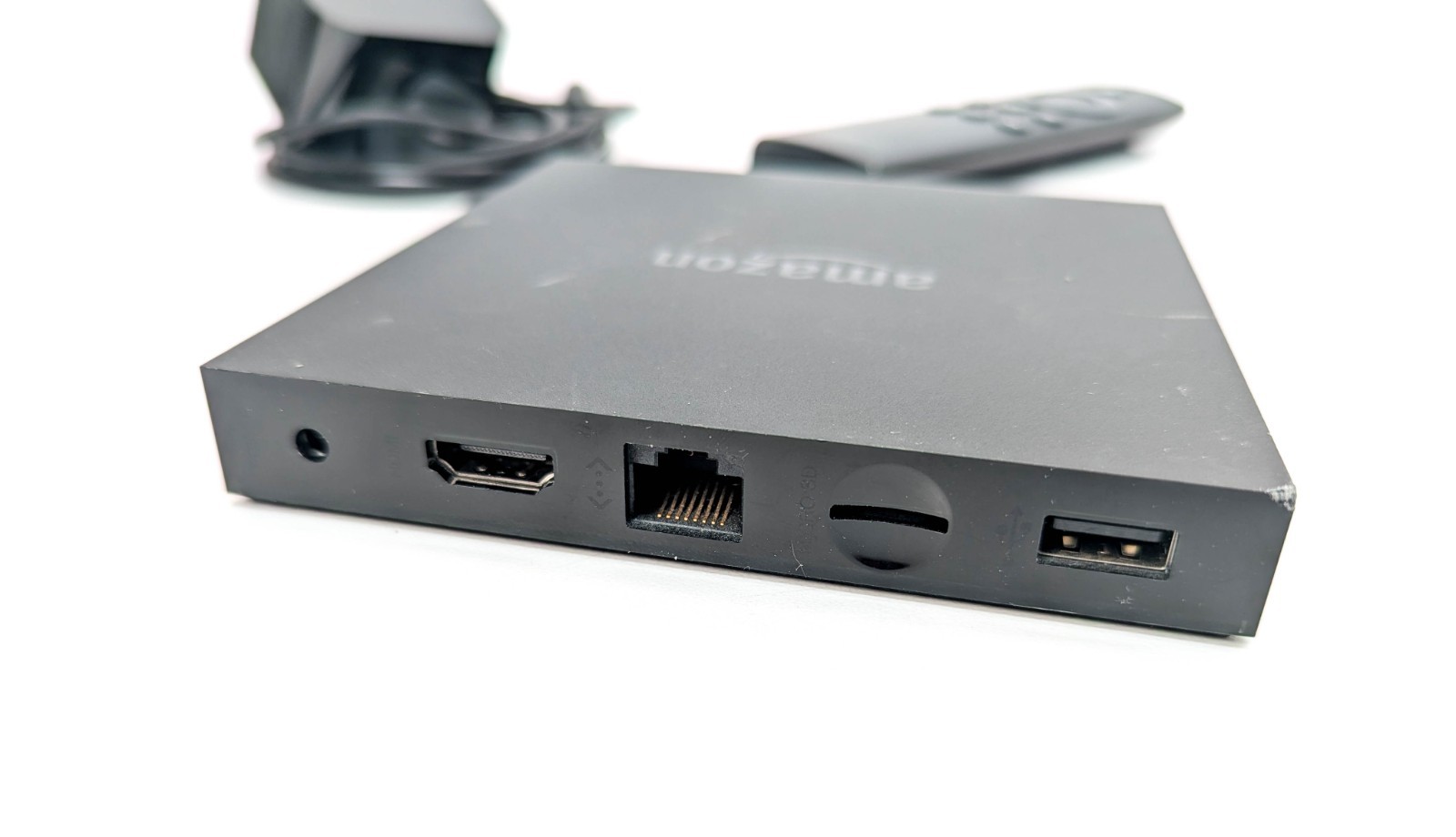 Amazon Fire TV 2nd Gen DV83YW Media Streamer + Remote + Power Cord, WORKS