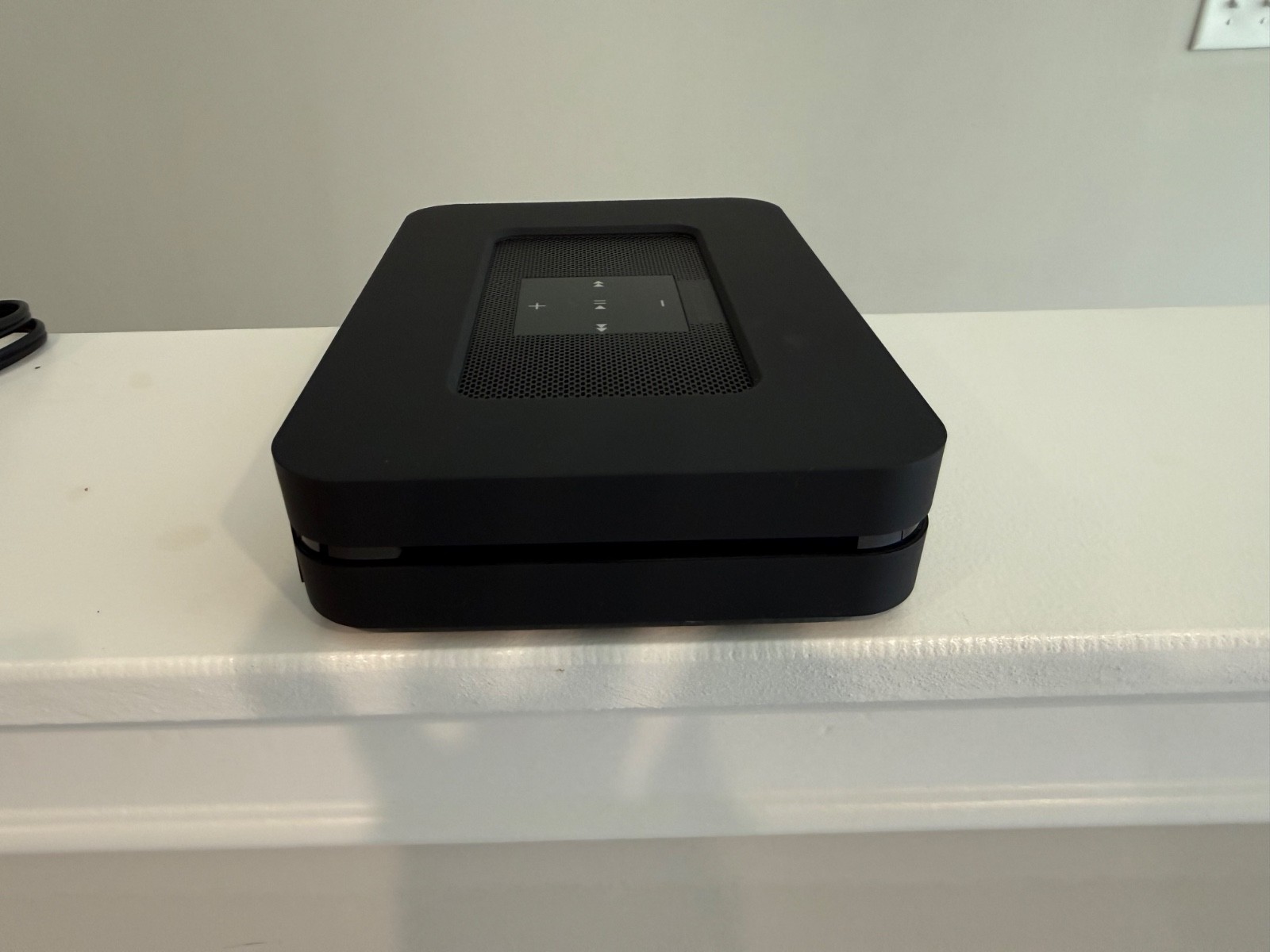 Bluesound Node 2i music streamer in black