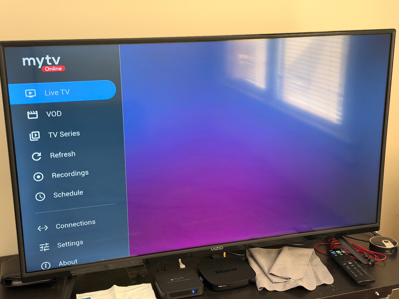 Meelo Xtv SE2 4K Android IPTV Set-Top Box 2Gb Ram 16Gb Storage AV1 H.265 Decode