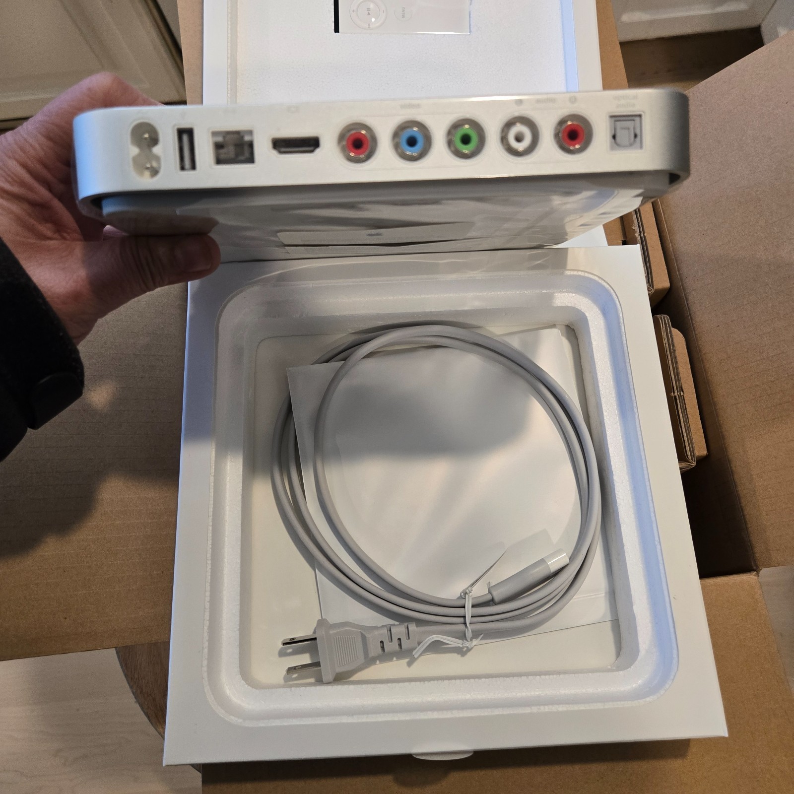 New Unopened Apple TV 1st Generation Silver Media Streamer 160GB A1218 6B189LL/A