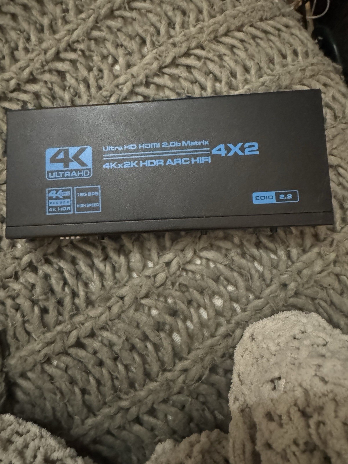 4K@60Hz HDMI Matrix Switch 4X2 with ARC, avedio links 4 in 2 Out Matrix HDMI