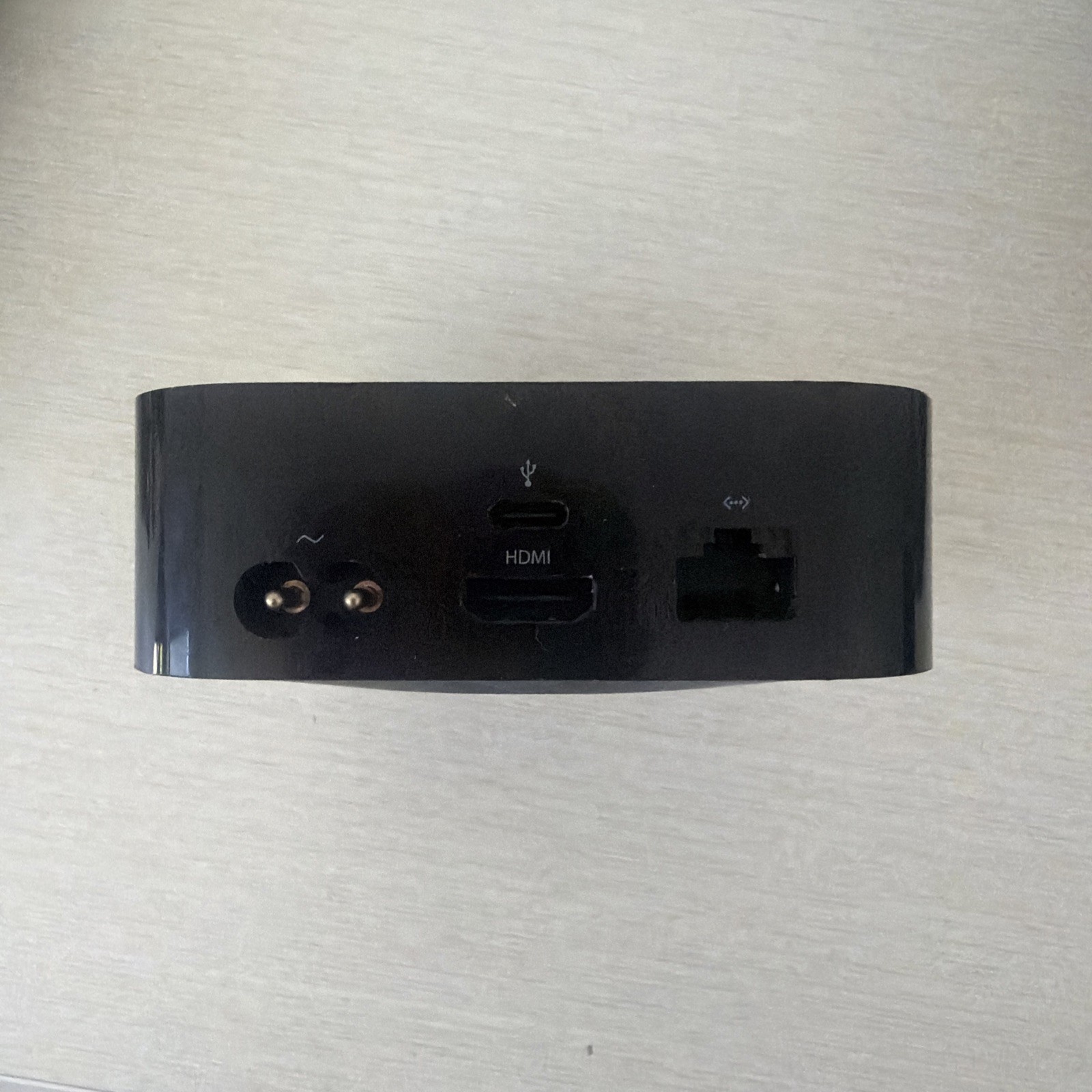 Apple TV A1625 32GB PLUS Mount, HD Media Streamer MHY93LL/A No Remote !