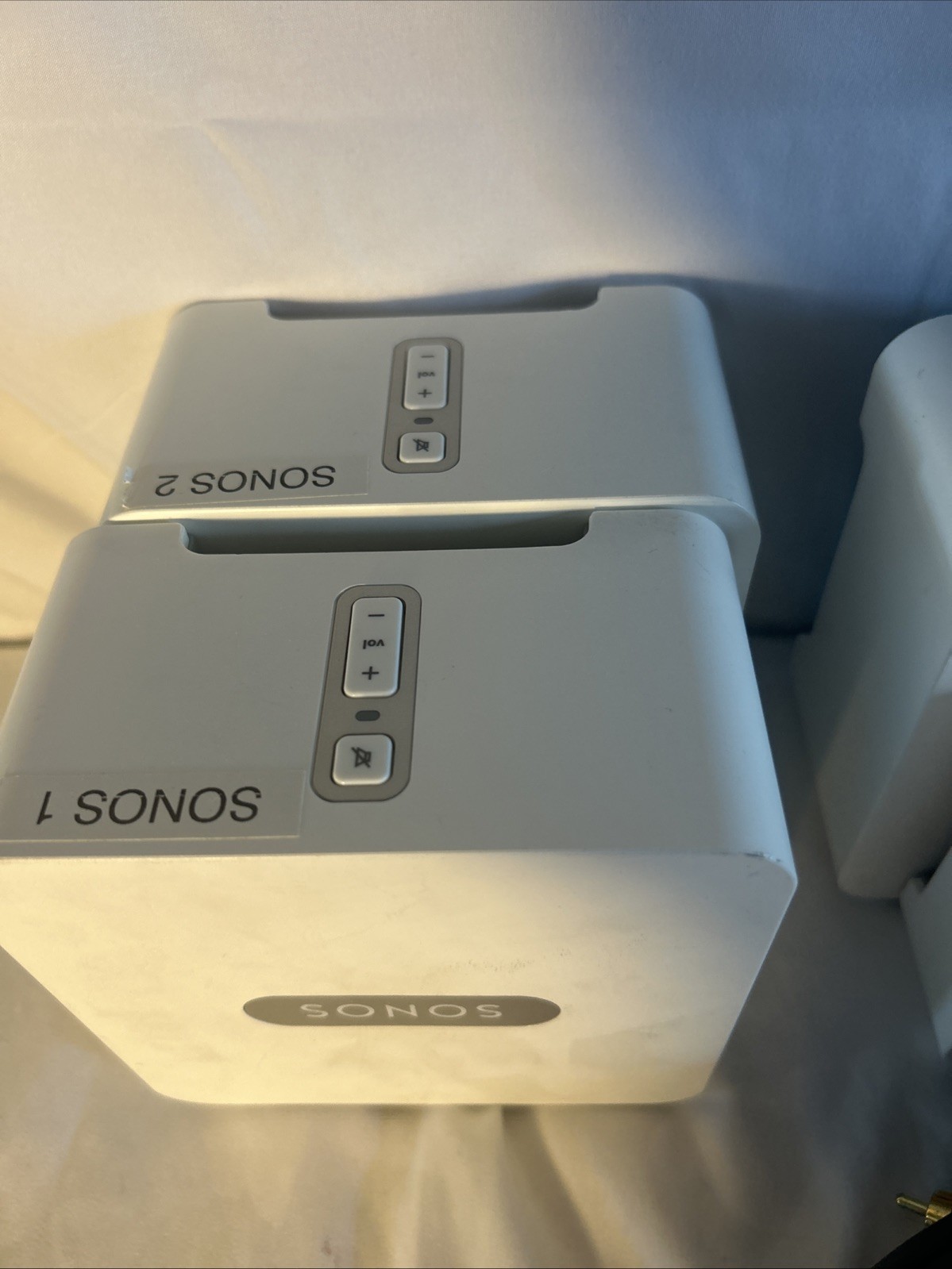 Sonos CONNECT Gen 1 Wireless Audio Streamer Receiver- X3-S1 App+ 1 Sonos Bridge