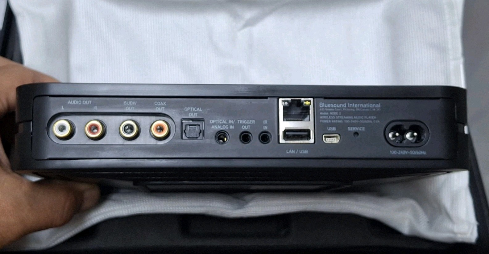 Bluesound NODE 2 Hi-Res Music Streamer – Black NEW With SURFACE BLEMISHES