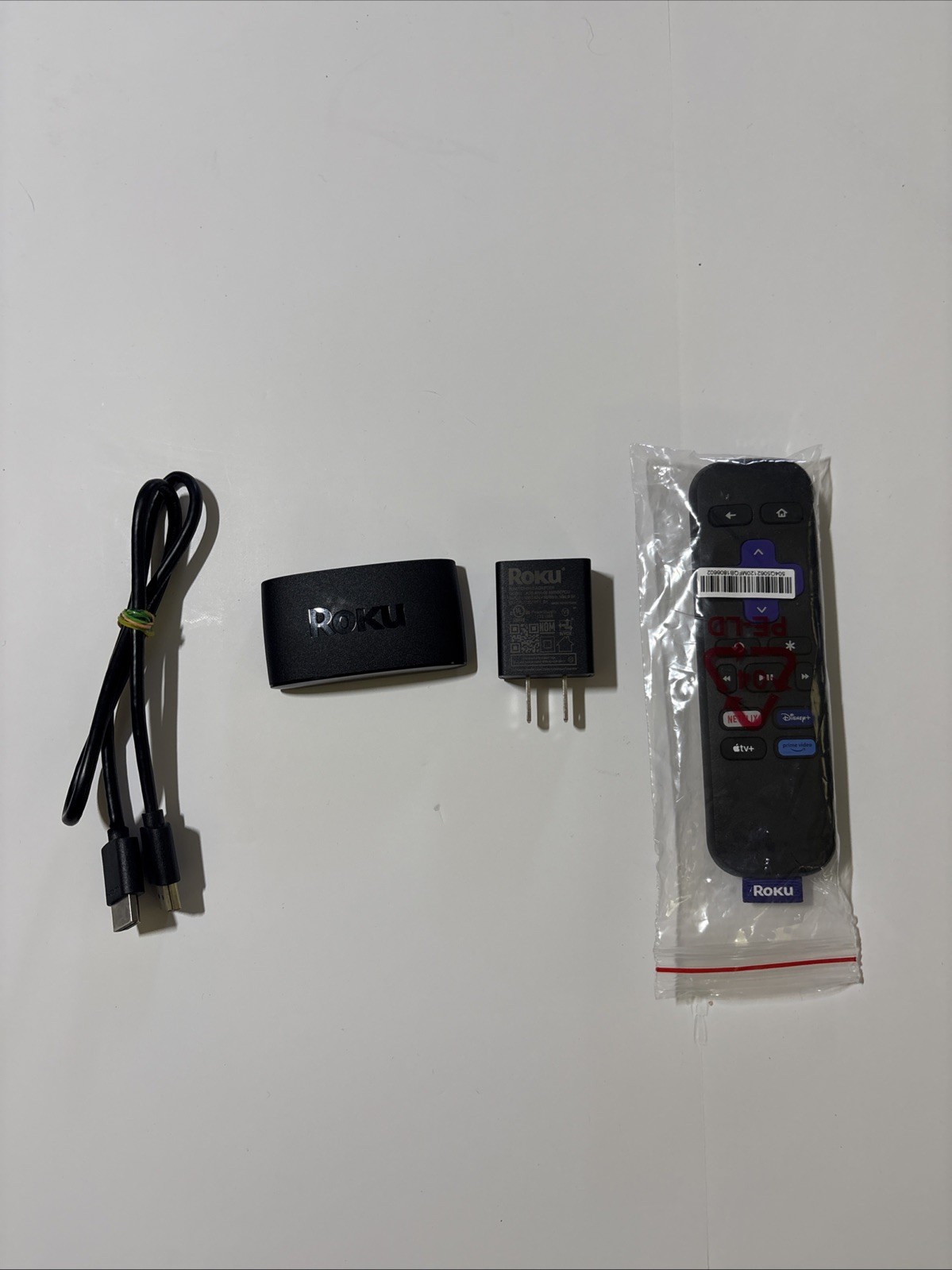 Roku Express 3930X Digital Media Streamer w/ New Remote HDMI Cable EUC